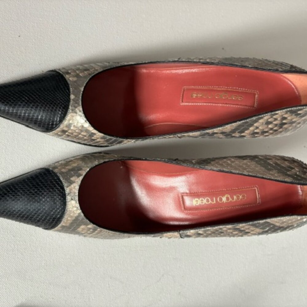 Sergio Rossi Leather Snakeskin Animal Print Semi-Pointed Toes, size 9